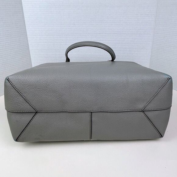 Rebecca Minkoff Sherry Leather Dog Clip Tote Shoulder Bag Zip Top Grey Taupe - Picture 5 of 16